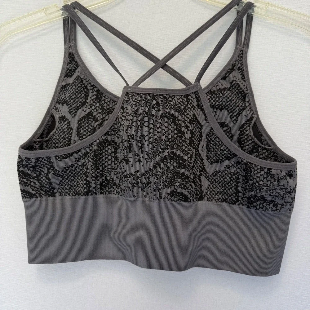 Gray Snake Print Criss Cross Back Sports Bra Activewear Top  -‎ S/M